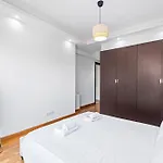 아파트 Downtown Finikoudes *